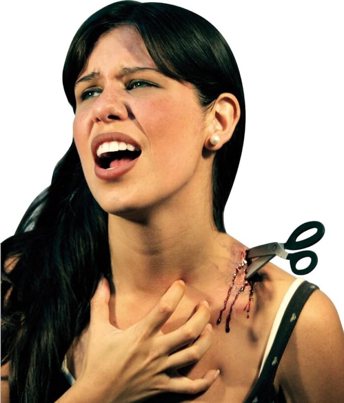 Maquillaje Tijeras Clavadas