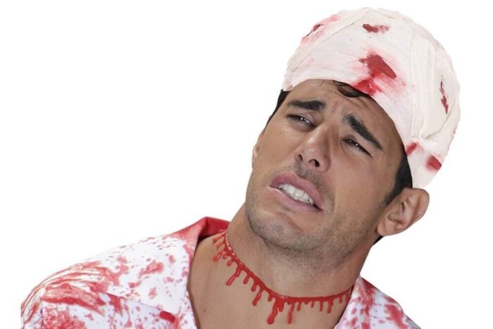 Venda Cabeza Con Sangre