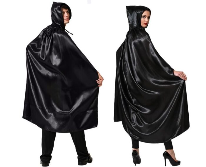 Capa con Capucha Satín